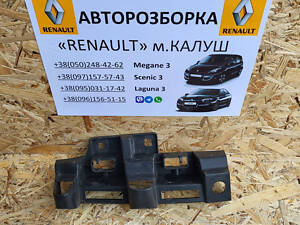 Кронштейн переднього бампера правий Renault Scenic 3 09-15р. (направляюча права Рено Сценік ІІІ)
