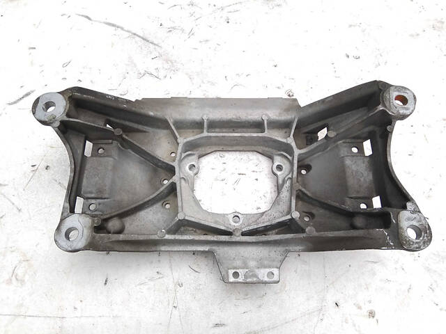 Кронштейн подушки АКПП 8K0399263BH AUDI Q5 08-16