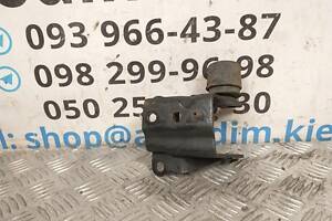 Кронштейн подушки двигателя задний 1232122160 Toyota Avensis T25 03-09