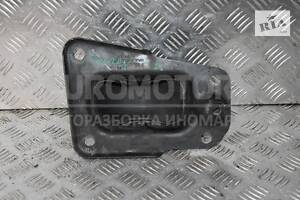 Кронштейн поздовжнього важеля лівий VW Touran 2003-2010 1K0505129J