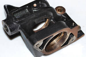 Кронштейн промвала 2.5 DCI OPEL Vivaro 00-14 (OPEL VIVARO) 8200502735 8200058848 8200049238