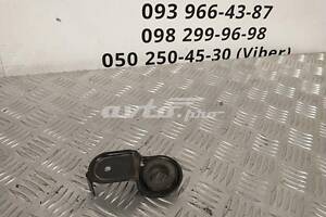 Кронштейн радиатора правый 215438H300 Nissan X-Trail T30 2001-2007