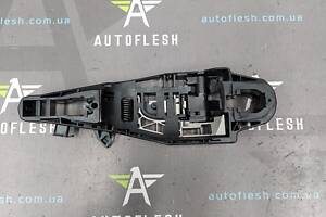 Кронштейн ручки двери передней левой 9109F6, 9688834180 Citroen C4 II DS4 Peugeot 508 бу