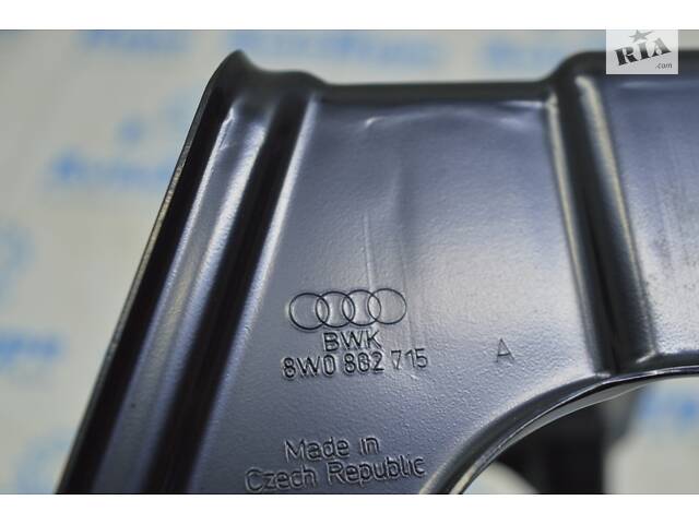 Кронштейн запасного колеса Audi A4 B9 17- 8W0-802-715-C