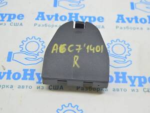 Кронштейн знака аварийной остановки Audi A6 C7 12-18 8t0860285