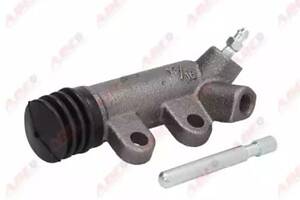 Рабочий цилиндр сцепления на Hiace