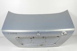 Крышка багажника (отверстие под номером) Mercedes Benz W220 1998-2005 A2207500175