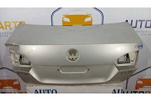 Крышка багажника Volkswagen Jetta VI 11-14