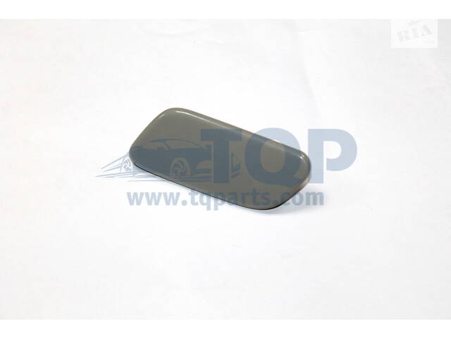 Крышка форсунки лев., Накладка форсунки бампера 85045-60030-C0 на Toyota Land Cruiser 200 2007-2016