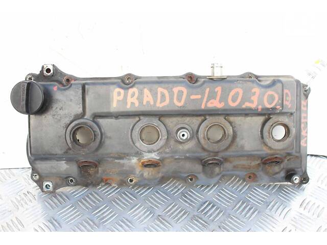 Крышка клапанная 3.0 TDI Toyota Prado 120 2003-2009 1121030081