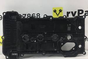 Крышка клапанная KIA SOUL 2015-2019 22410-2E210