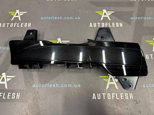 Крышка противотуманной фары правая 149002300A, 1490023-00-A Tesla Model 3 (17-23)