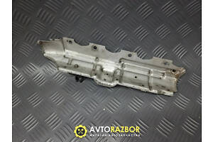 Крышка защита топливной рейки 7701051403 на 2.2DCi Renault Laguna II, Espace IV 2000-2007 год