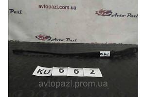 KU0662 288805100r тримач склоочисника R Renault (RVI) Logan 2 13-40-01-03