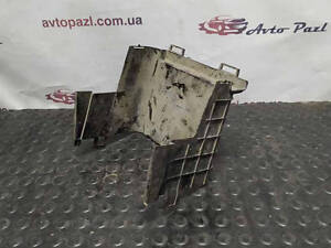 KU0853 1K0915336B кришка акумулятора VAG Skoda Octavia A5 04-09 40-2-1