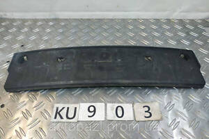 KU0903 KD4550171 подіум номерного знака дефект Mazda CX5 12-17 41-01-01