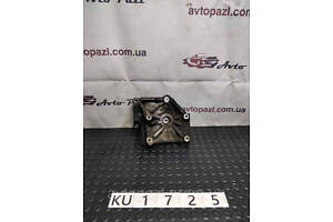 KU1725 B118104021 кронштейн компресора кондиціонера Chery Eastar B11 08- 40-01-06