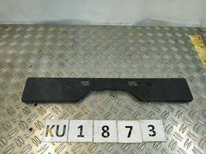 KU1873 5211442150 подіум номерного знака перед (1 з дефектом кріплення - 200грн) Toyota RAV4 18- 41-01-01