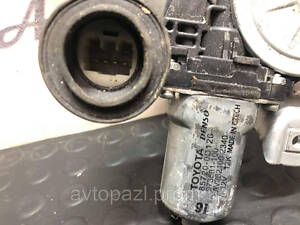 KU2513 857200D120 механізм склопідіймача зад R Toyota Auris 06-12