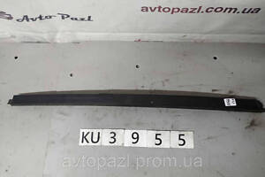 KU3955 822309723R направляющая стекла двери зад R Renault (RVI) Logan 2 13- 40-01-01