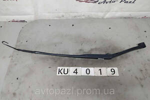 KU4019 983213S000 тримач щітки склоочисника перед R Hyundai/Kia Sonata 11-15 40-01-03