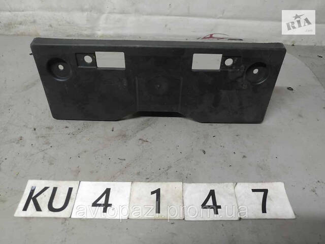 KU4147 962103SH0A подиум номерного знака перед Nissan Sentra 13-15 41-01-01