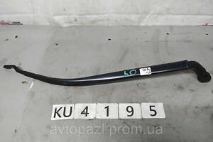 KU4195 8521106110 держатель щетки стеклоочистителя перед R Toyota Camry V50 11-18 0