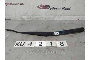 KU4218 MN126534 тримач щітки склоочисника перед R Mitsubishi Outlander 03- 0