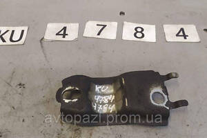 KU4784 96839076 скоба стабилизатора перед R Peugeot/Citroen 308 SW 07- C4 Picasso 06-13 40-02-06