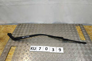 KU7039 TK7867321 тримач щітки склоочисника перед R Mazda CX-9 16- 41-01-02