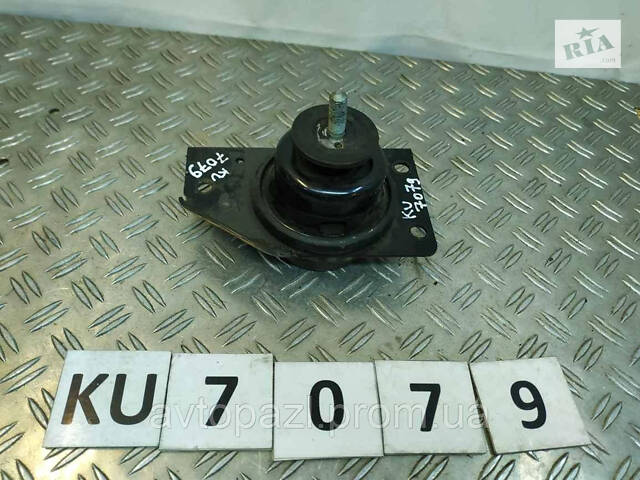 KU7079 218101G000 опора двигуна (подушка) R Hyundai/Kia Rio 06-11 0