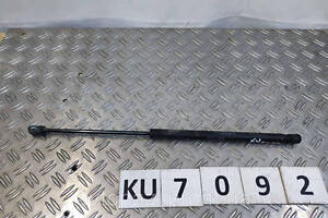 KU7092 817701G000 амортизатор багажника L Hyundai/Kia Rio 06-11 0