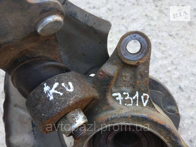 KU7310 4321158010 кулак поворотний перед R Toyota Lexus ES 06-12 41_02_08