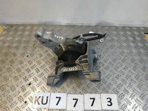 KU7773 B60S39060 подушка двигателя 1.5 Mazda 3 BM 13- 0