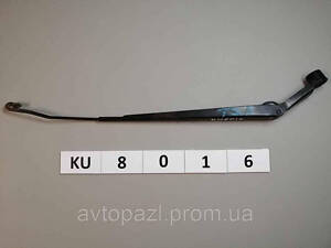 KU8016 8521105080 держатель щетки стеклоочистителя перед R Toyota Avensis T250 03-08 0