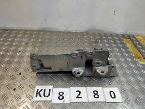 KU8280 11254JD22A кронштейн кпп L верх Nissan X-Trail T31 07-14
