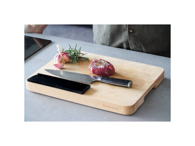 Кухонный нож KitchenAid Coreline для хліба із захисним чохлом, 20 см (KOG8IRSSOHOBA) - Фото 4