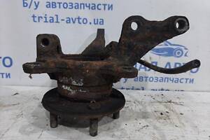 Кулак поворотный левый + ступица Mitsubishi Outlander 1 2.4 2003 (б/у)