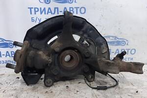 Кулак поворотний лівий + маточина Toyota Rav 4 2.0 БЕНЗИН 2006 (б/у)