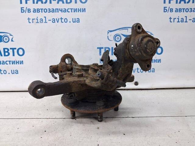 Поворотный кулак левый с маточиной Mitsubishi L200 KB 2.5 DIESEL 4D56 2006 (б/у) - Фото 4