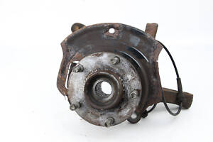 Кулак поворотний правий під ABS Nissan X-Trail (T30) 2002-2007 400148H300