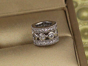 Кулон шарм Xuping Jewelry с большим камнем в центре 8 мм серебристый love-shopping.