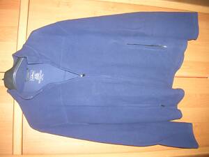 Куртка L.L.BEAN р. XL REG темно-синяя на молнии и с двумя карманами на молнии.