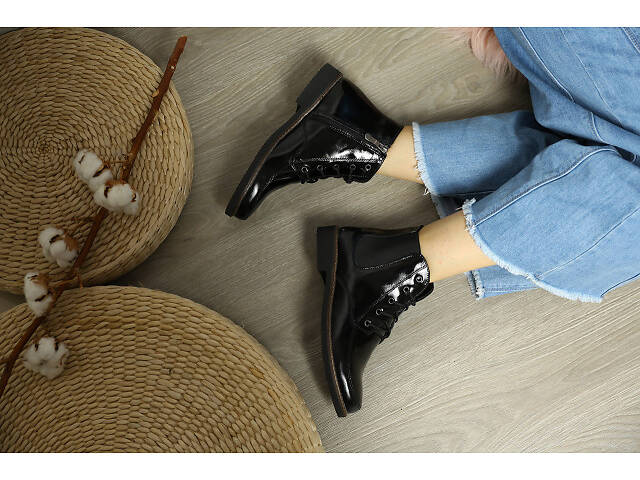 Лаковані черевики - Фото 2