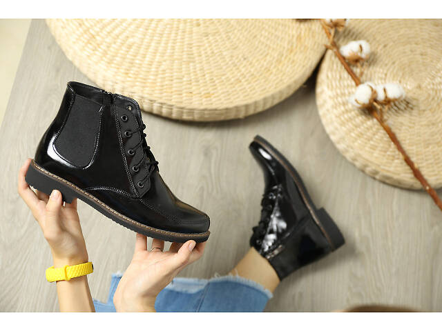 Лаковані черевики - Фото 3