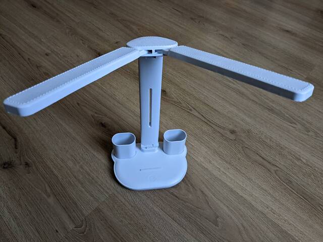 Лампа настольная аккумуляторная LED двойная с держателями для канцелярии. - Фото 6