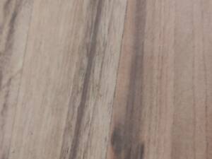 Ламинат хороше состояние