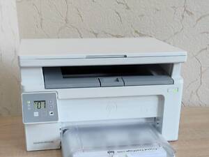 Лазерный сетевой МФУ HP LaserJet Ultra MFP M134a +USB и сетевой кабели