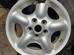 Легкосплавні диски Land Rover Mazda Kia Nissan R16 6J 5*114.3 ET46