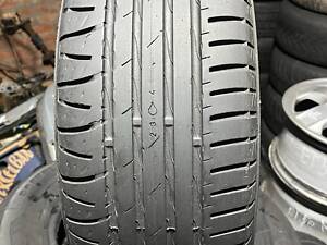 Летняя резина Nokian R17 215*55